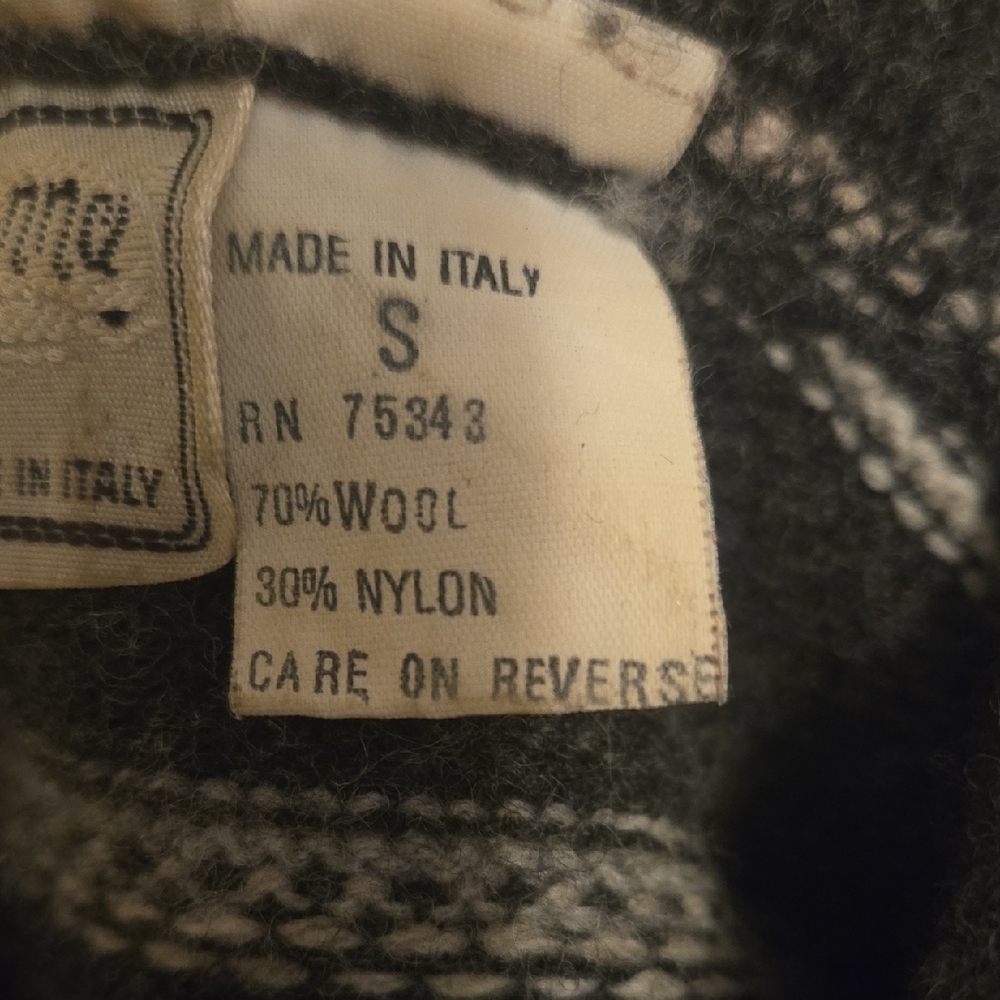 Beautiful, Made In Italy Wool Sweater. - Picture 7 of 7
